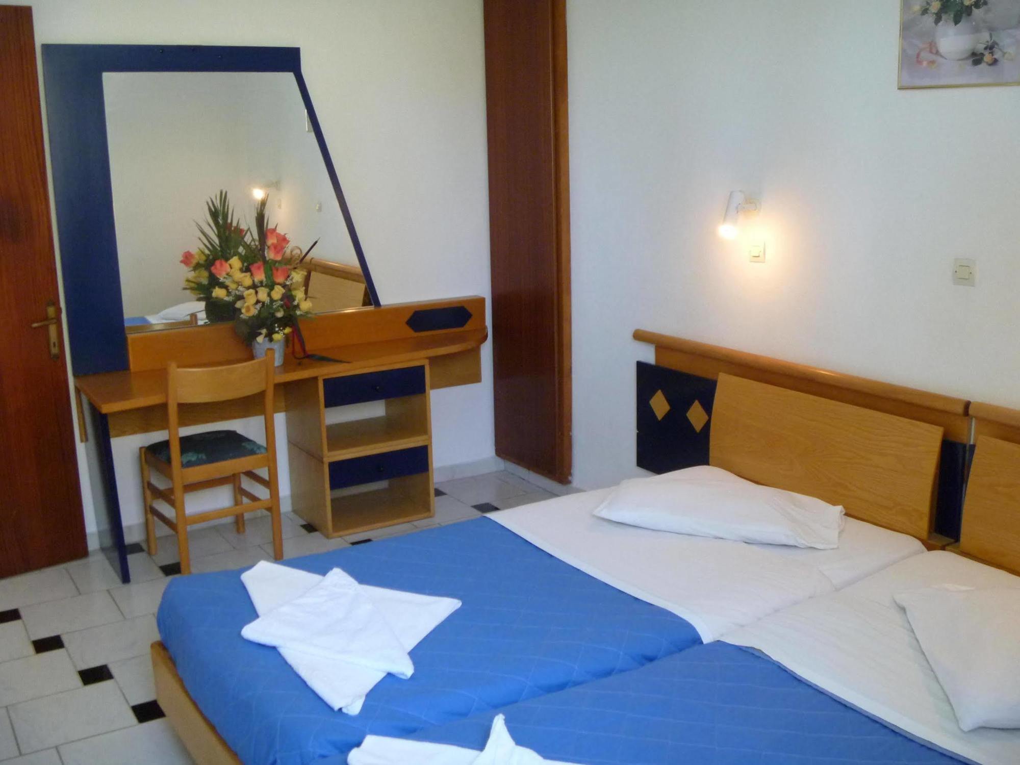 Fili Hotel Apartments Tigaki Dış mekan fotoğraf